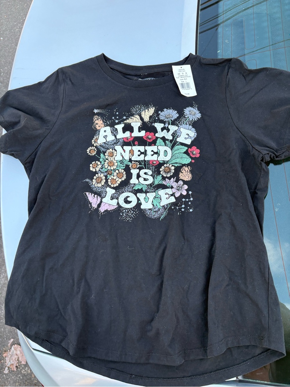 Graphic short sleeve shirt